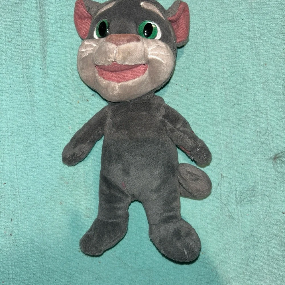 2016 DRAGON-I TOYS  ELECTRONIC RECORDING TALKING TOM THE CAT 10